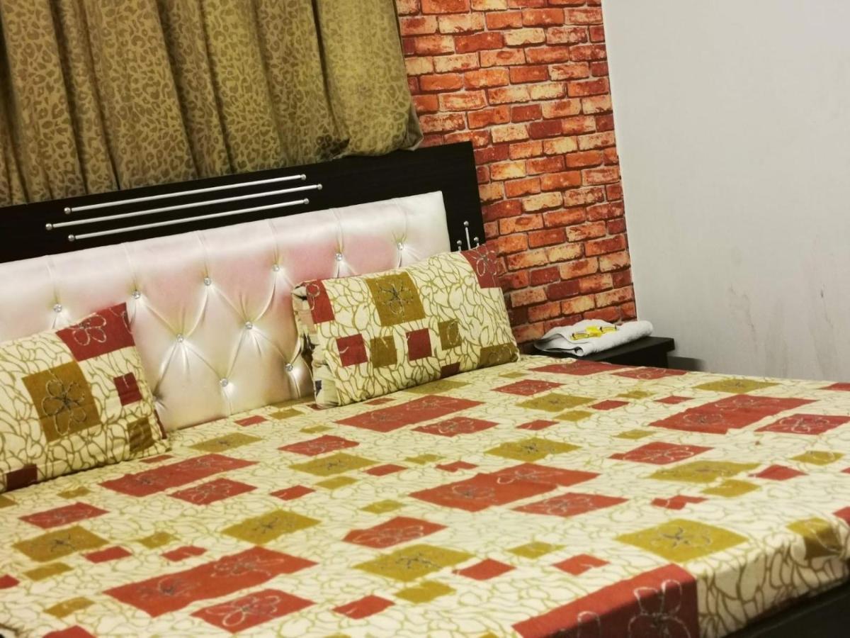 Gulshan Guest House Карачи Экстерьер фото